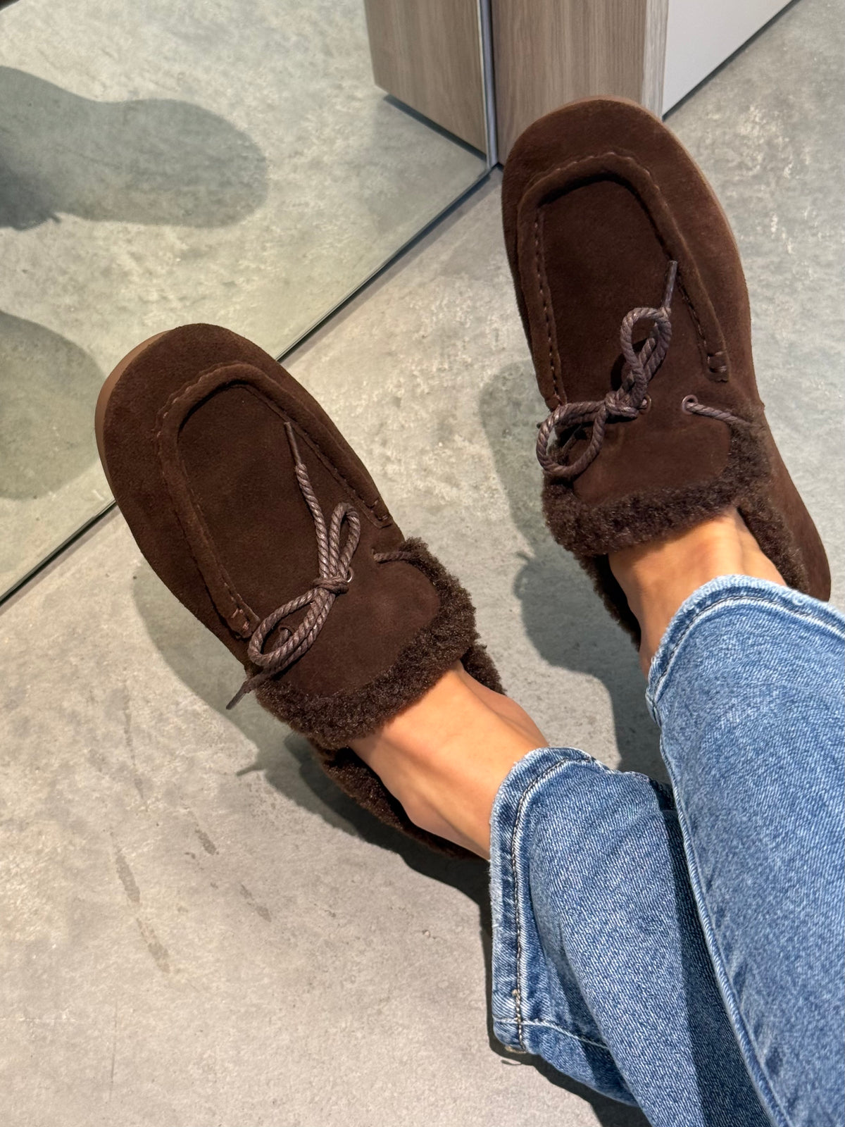 Natūralios odos loaferiai Wool