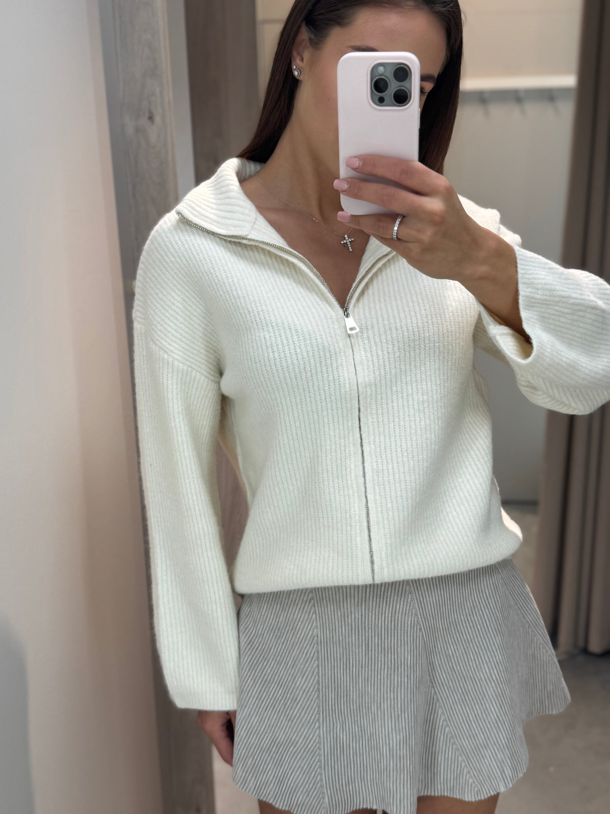 Megztinis Lukena