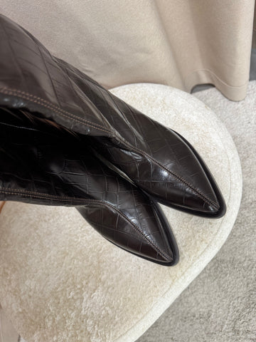 Ilgaauliai Tereta Limited